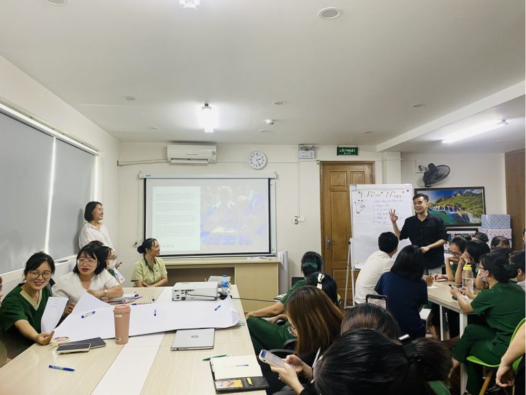 Buổi học Branding tại Bệnh viện Chuyên khoa Mắt Alina