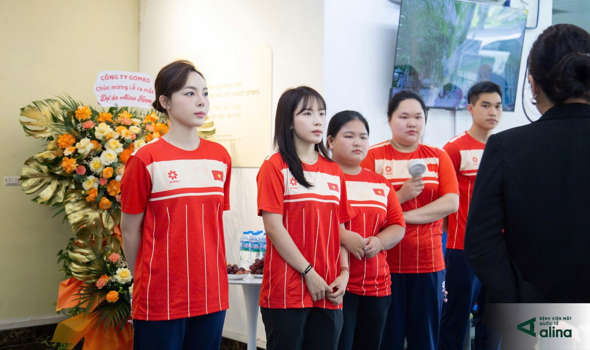 Alina đồng hành cùng Đội tuyển Bắn súng Việt Nam